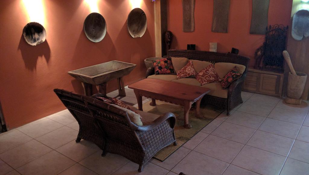 Bayshore Bijou Suites Maya Beach Exterior foto