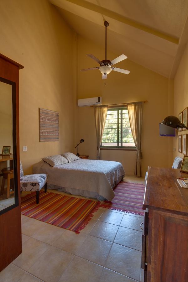 Bayshore Bijou Suites Maya Beach Exterior foto